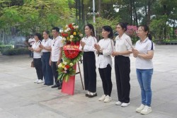NHÀ XUẤT BẢN NGHỆ AN TỔ CHỨC NHIỀU HOẠT ĐỘNG TRI ÂN NHÂN KỶ NIỆM 78 NĂM NGÀY THƯƠNG BINH - LIỆT SĨ (27/7/1947 - 27/7/2025)