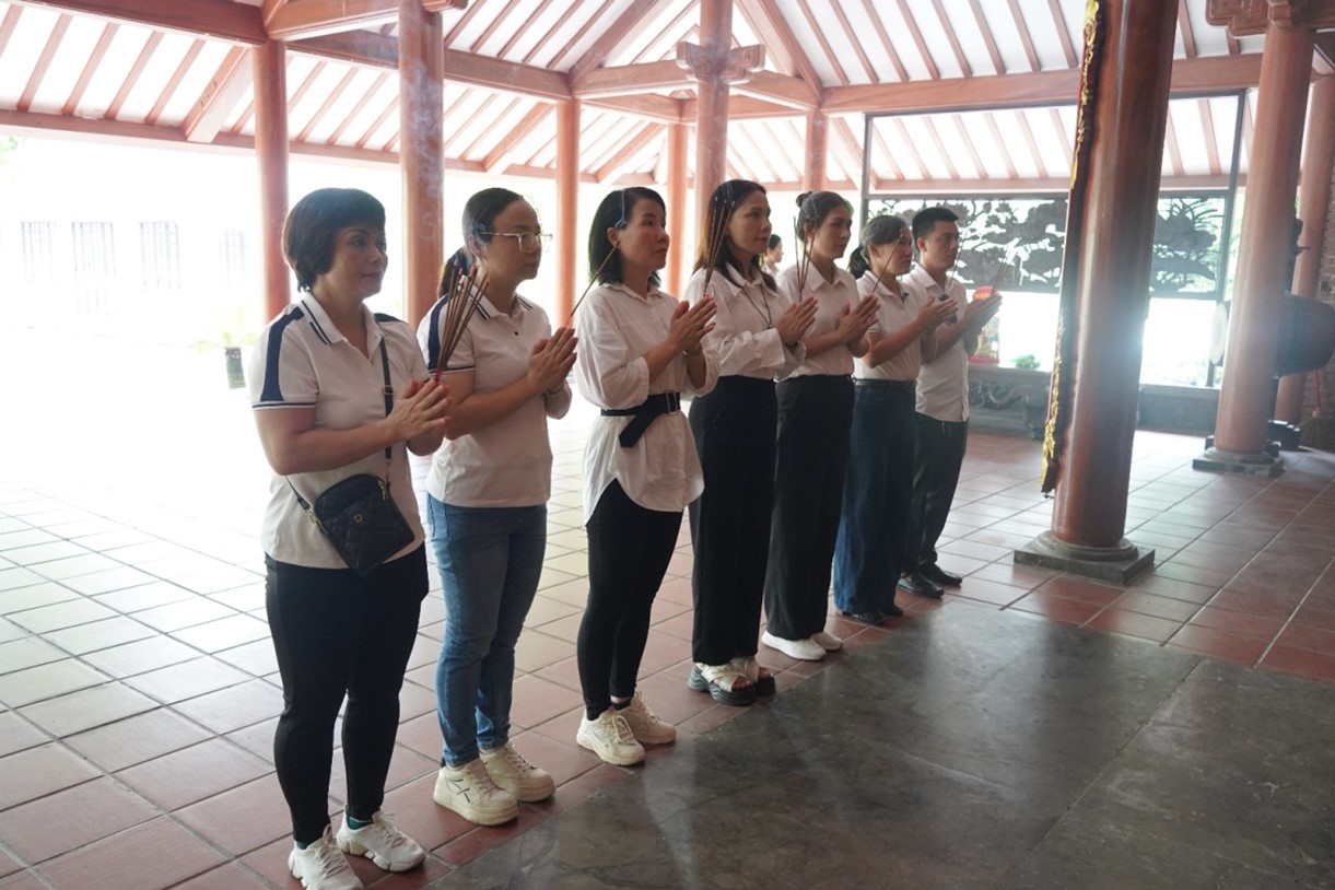 anh 1