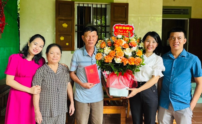 anh 10