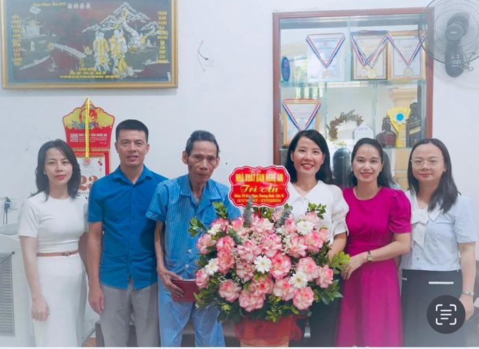 anh 9