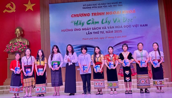 anh 10
