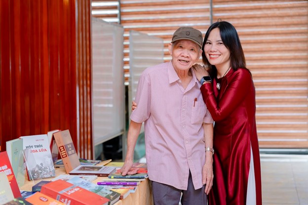 anh 18