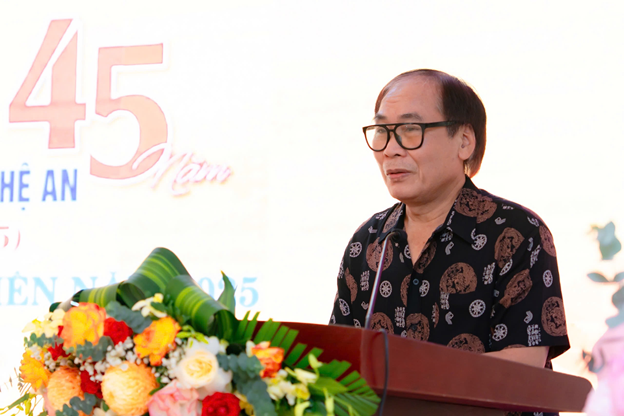 anh 4