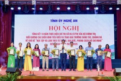 XUẤT BẢN VÀ LAN TOẢ SÁCH VỀ ĐỀ TÀI “HỌC TẬP VÀ LÀM THEO TƯ TƯỞNG, ĐẠO ĐỨC, PHONG CÁCH HỒ CHÍ MINH” - CÁCH LÀM SÁNG TẠO CỦA NXB NGHỆ AN