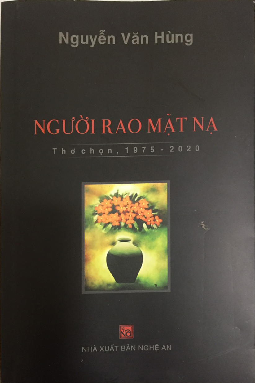 NGƯỜI RAO MẶT NẠ